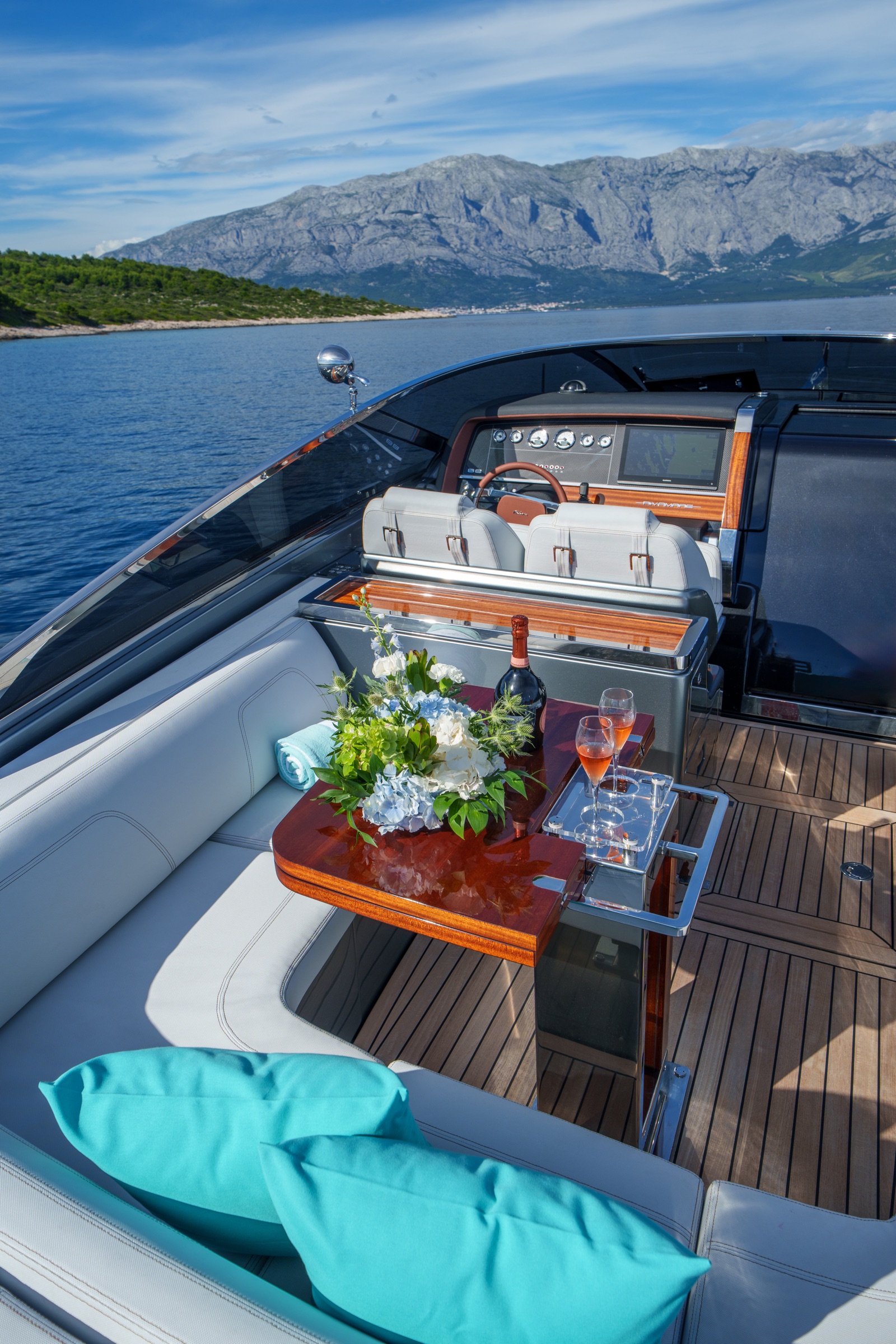 Inside and aboard ALISSA Riva Rivamare
