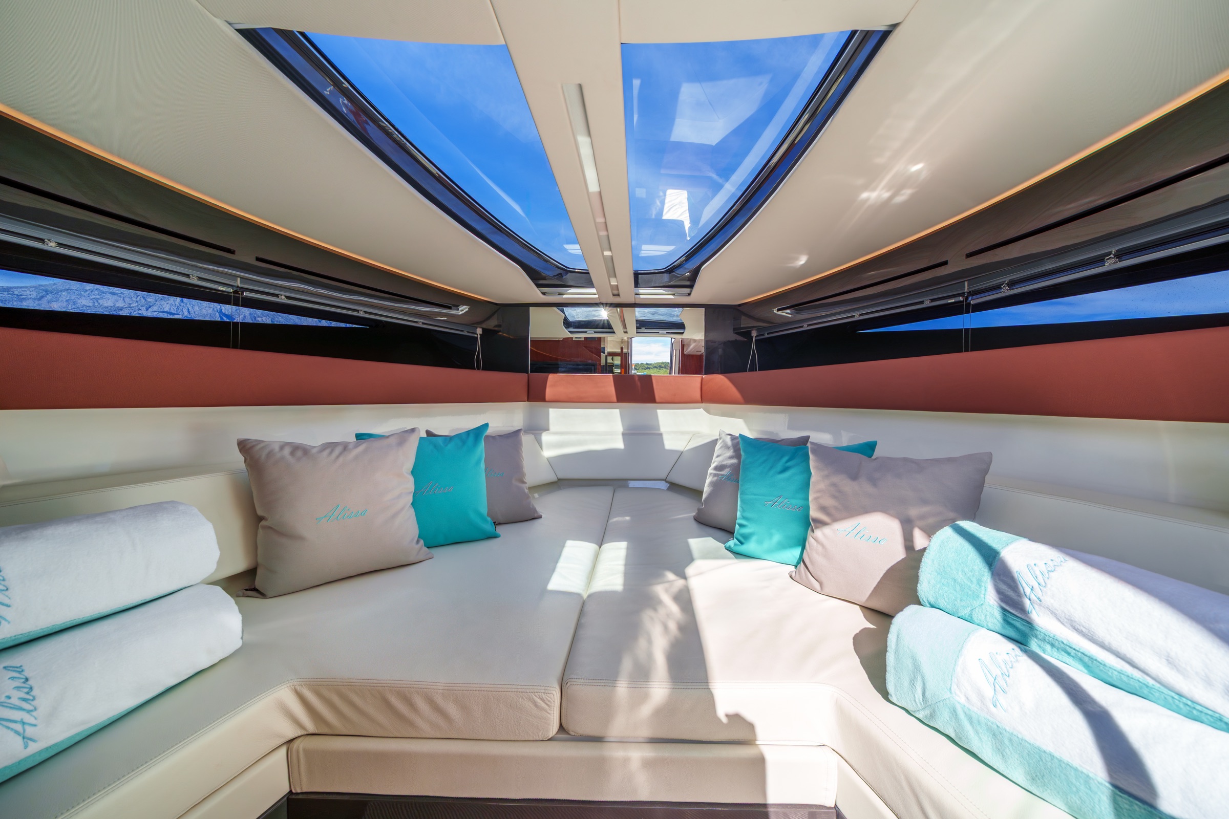 Inside and aboard ALISSA Riva Rivamare